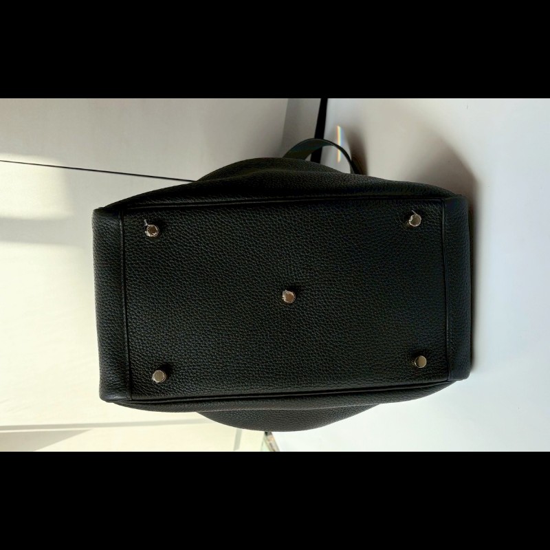 Hermes 金釦黑皮肩側包 Lindy 30-17