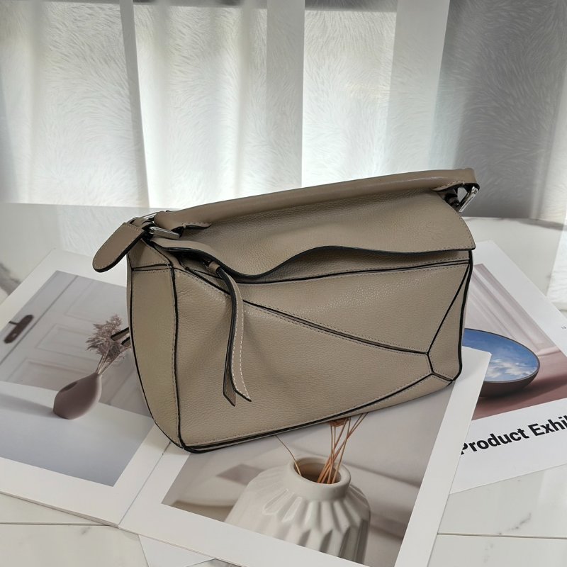 LOEWE Puzzle小牛皮手袋 - 小號米色-3