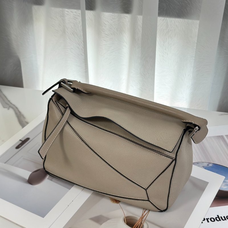 LOEWE Puzzle小牛皮手袋 - 小號米色-4