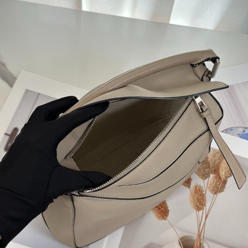 LOEWE Puzzle小牛皮手袋 - 小號米色-7