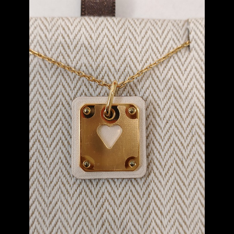Hermès As de Cœur pendant necklace-2