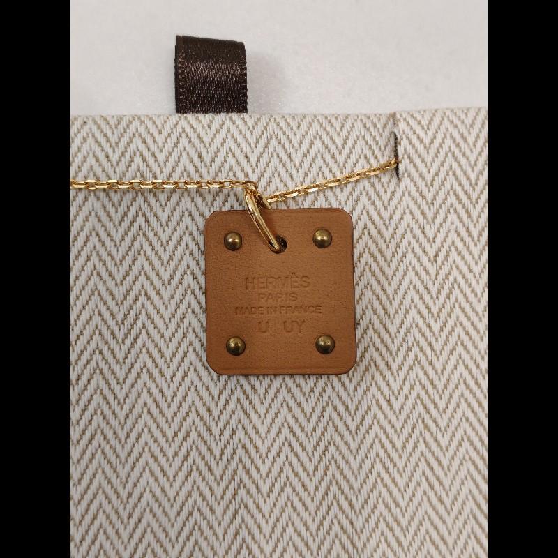 Hermès As de Cœur pendant necklace-3