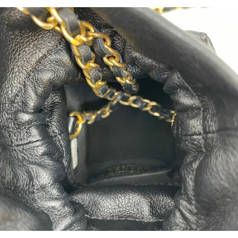 【包稅】CHANEL 黑色迷你水桶鏈條斜背包-12