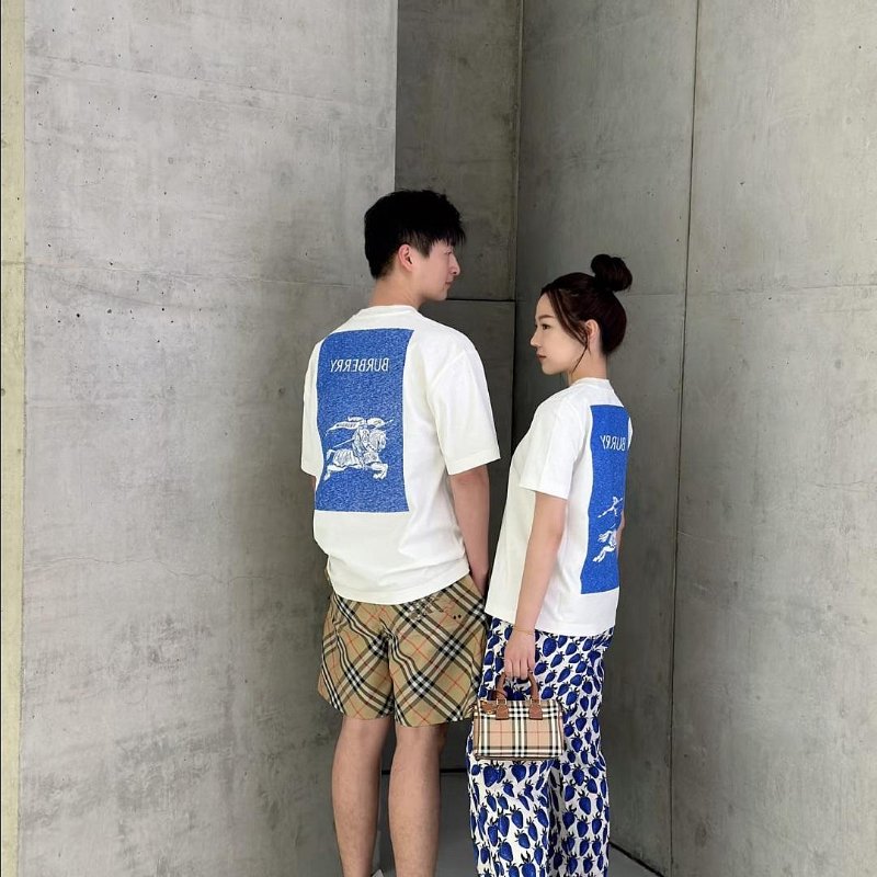 💎Han's house精品服飾💎BURBERRY 戰馬  短T T恤 短袖 原價23000-2