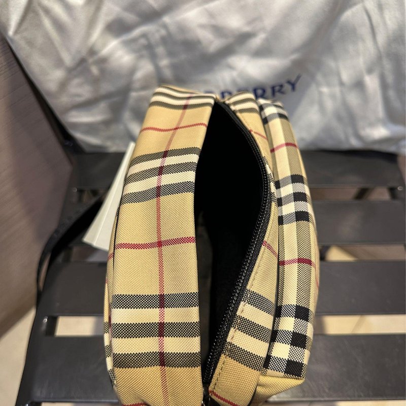 💎Han's house精品服飾💎BURBERRY Paddy 格紋 相機包 原價36900-8