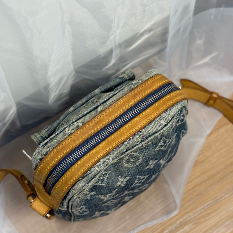 Lv vintage 單寧牛仔相機包-2