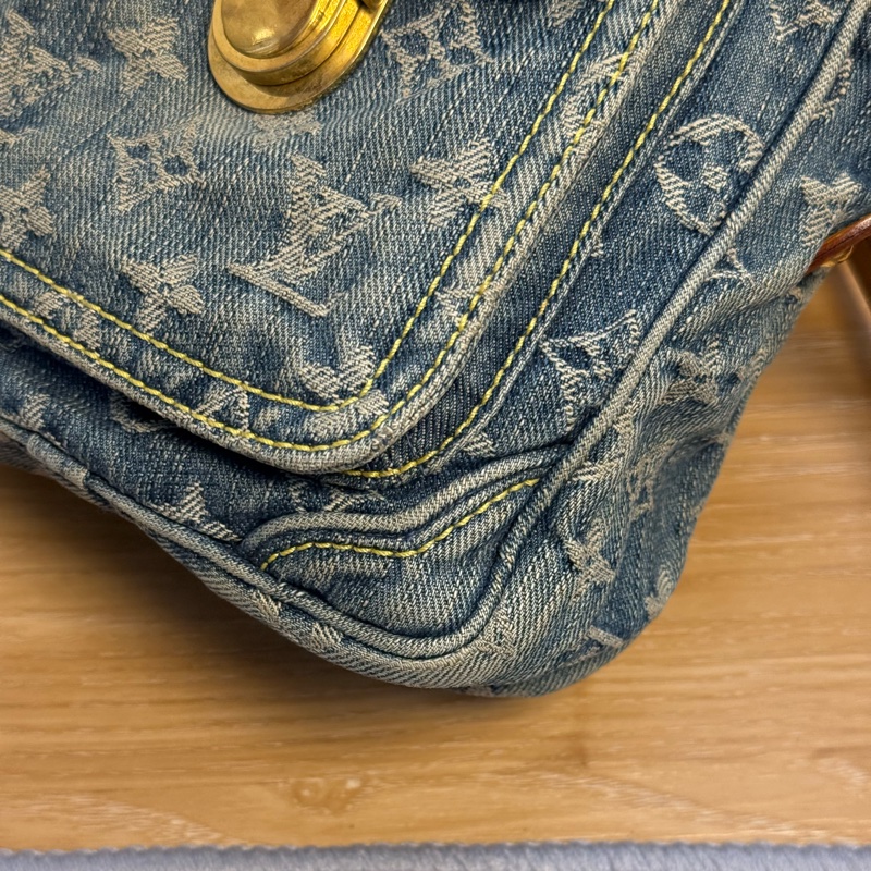 Lv vintage 單寧牛仔相機包-6