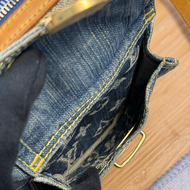 Lv vintage 單寧牛仔相機包-14