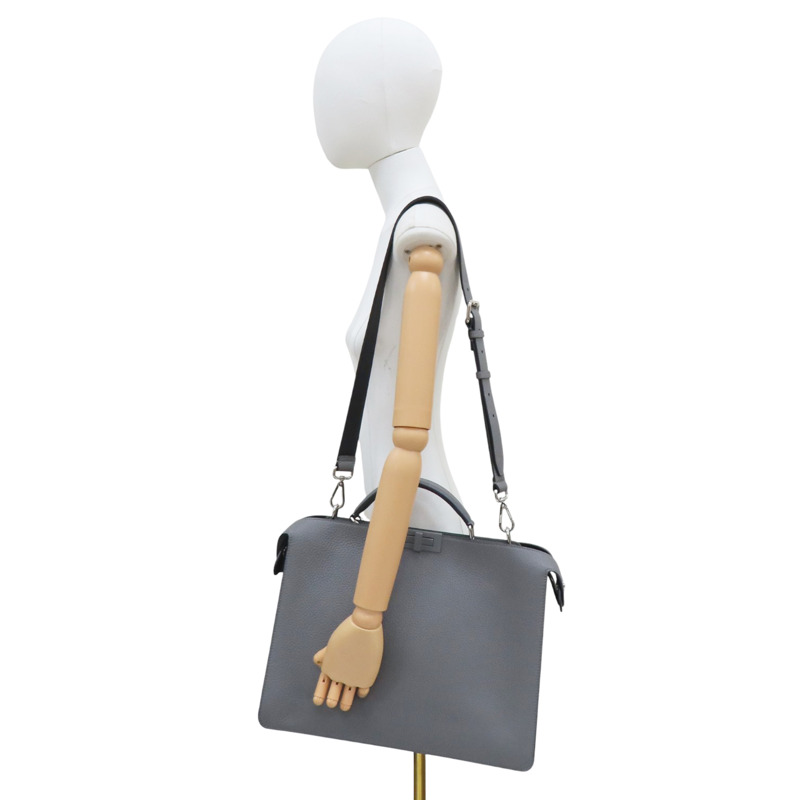 灰色/黑色 雙面 牛皮 Peekaboo ISeeU 兩用包【FENDI 芬迪】 7VA529-6