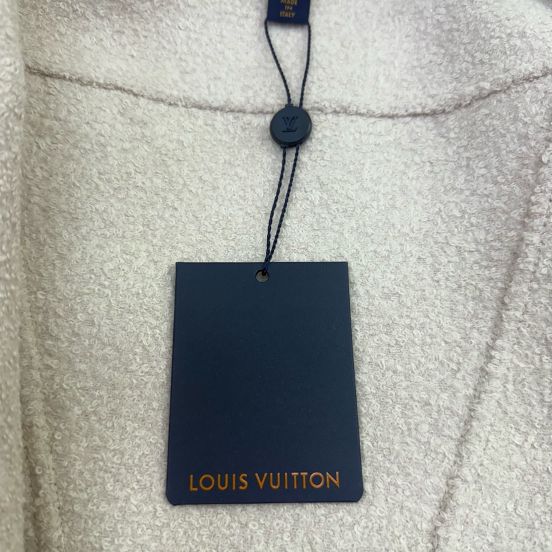Louis Vuitton 羊毛外套 未使用品 EU 36-7