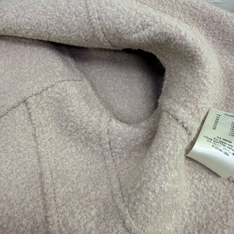 Louis Vuitton 羊毛外套 未使用品 EU 36-16