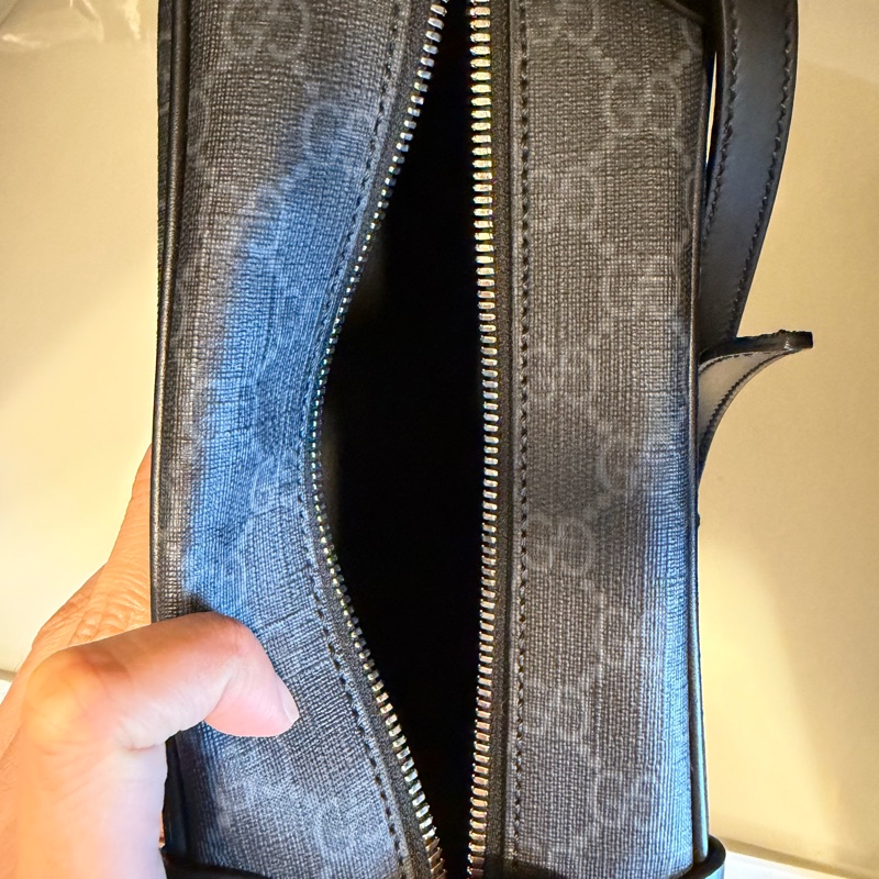 GUCCI 古馳 GG LOGO方形箱包/斜背包(黑灰)-14