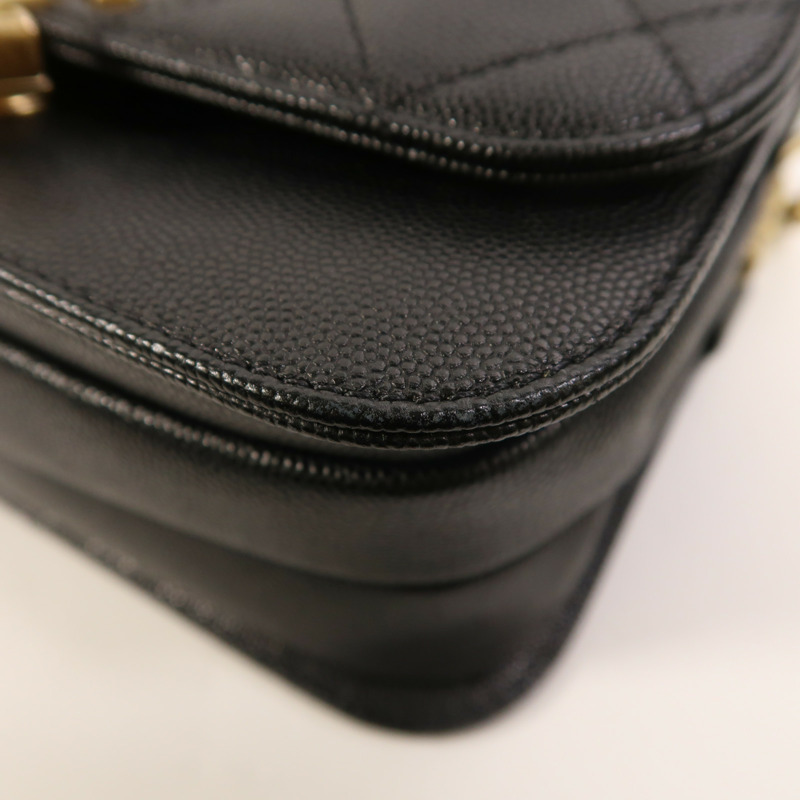 CHANEL 牛皮皮革Shoulder Bag金扣肩背袋-10