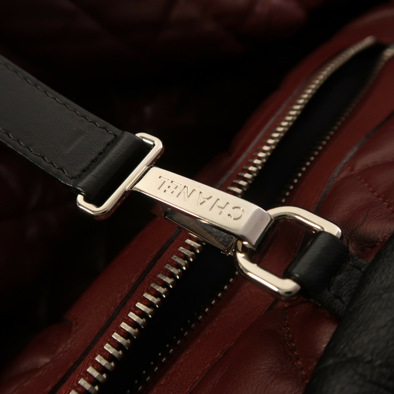 CHANEL 牛皮皮革Coco Cocoon銀扣手挽袋-14