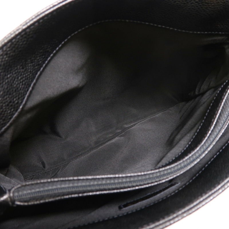 CHANEL 牛皮皮革Vintage Tote Bag金扣肩背袋-5