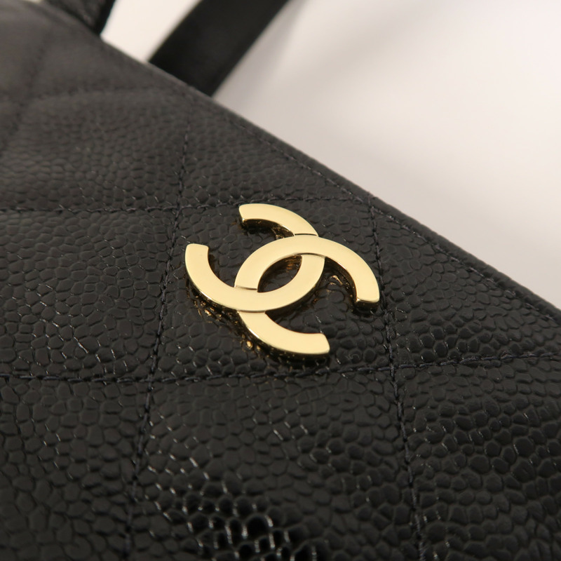 CHANEL 牛皮皮革Vintage Tote Bag金扣肩背袋-11