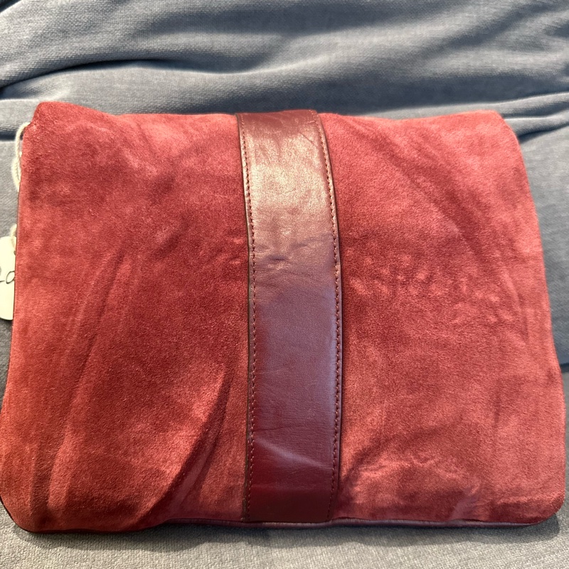 Gucci麂皮雙G斜挎包-10