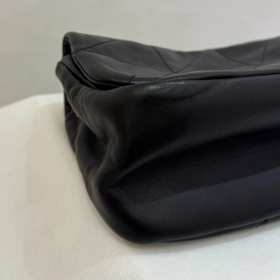 YSL黑金羊皮JAMIE4.3 24CM-5