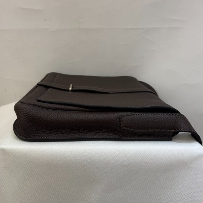 Hermes深咖steve light junior 斜背包-1