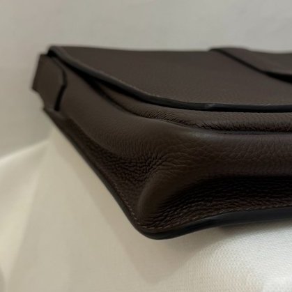 Hermes深咖steve light junior 斜背包-4