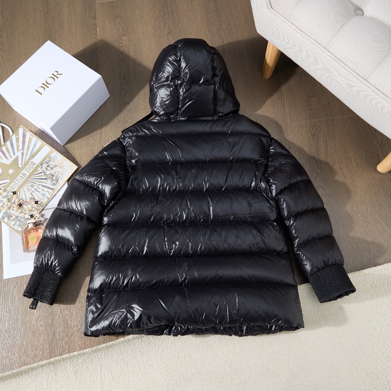 ❤️MONCLER 羽絨外套 溫暖舒適 休閒版型-8
