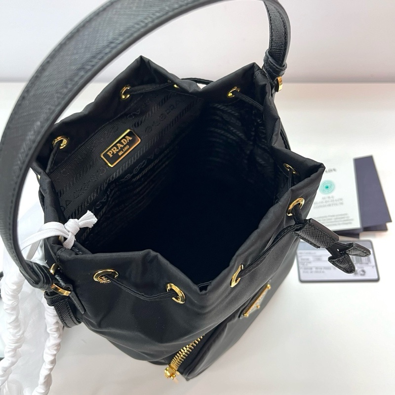 Prada ~🆕经典款🔥🔥 #1BH038  尺寸18x23cm-4