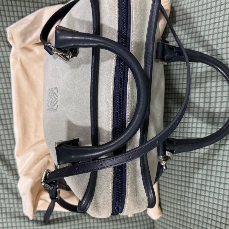 Loewe Amazona 小號 麂皮 拼色 加固邊角 手提包-3