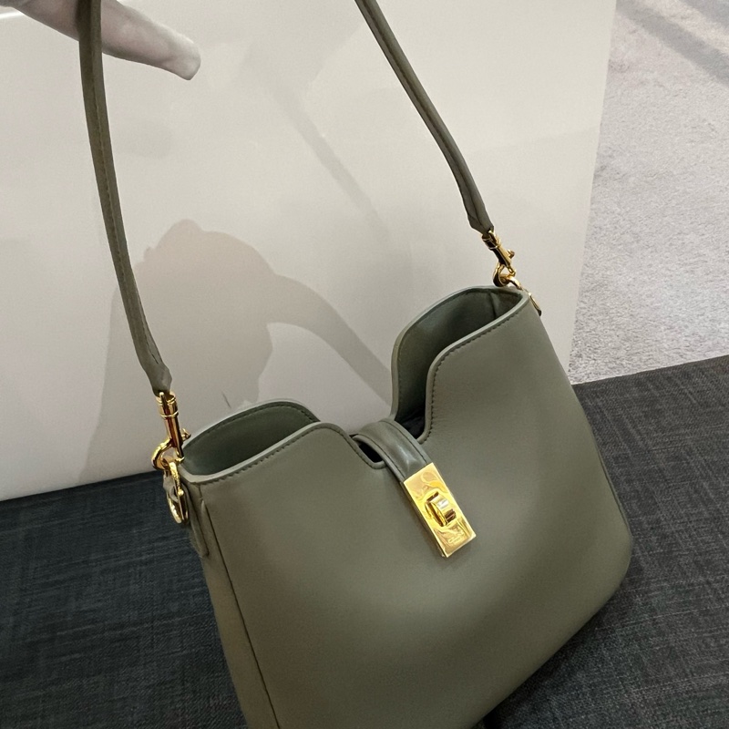 Celine 🆕  120693-3