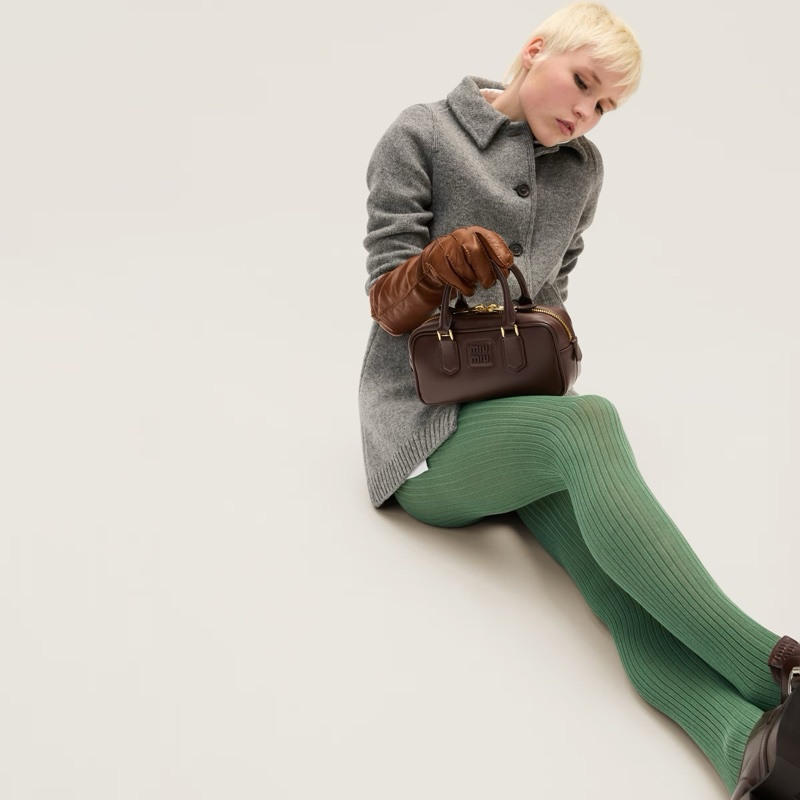 💕💕Miu miu 原價$19700*5bp088*-3