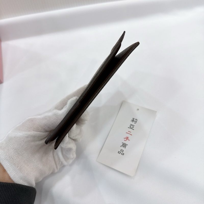 莉亞精品♡LV 棋盤格護照套 二手-4