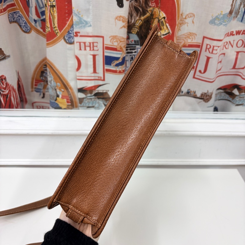 Valentino Garavani華倫天奴 真皮兩用包 斜背包 腋下包 義大利製-7