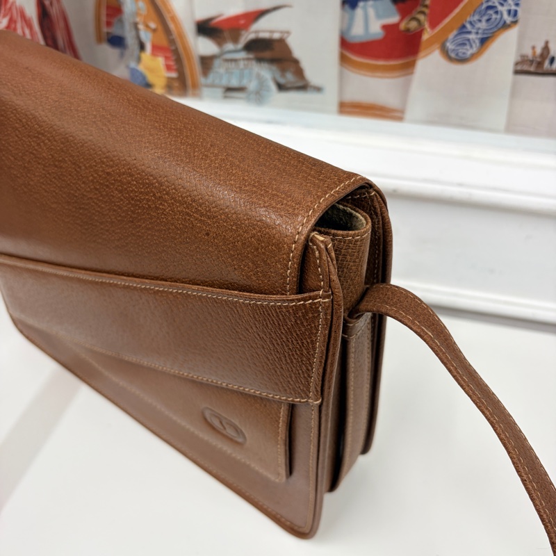 Valentino Garavani華倫天奴 真皮兩用包 斜背包 腋下包 義大利製-15