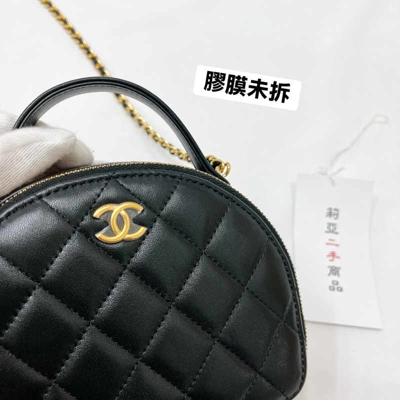 莉亞精品♡ Chanel AP3087 提把半月包 黑金 二手-2