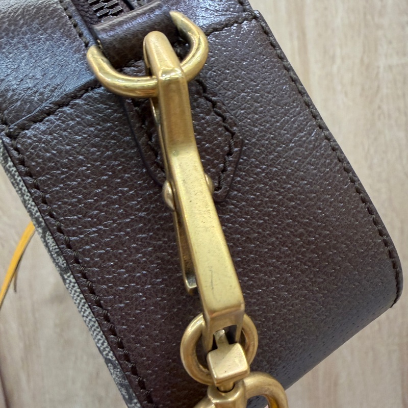 Gucci PVC咖牛皮霧金釦虎頭斜背相機包-3