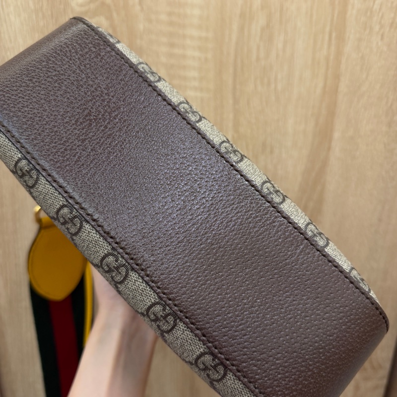 Gucci PVC咖牛皮霧金釦虎頭斜背相機包-6