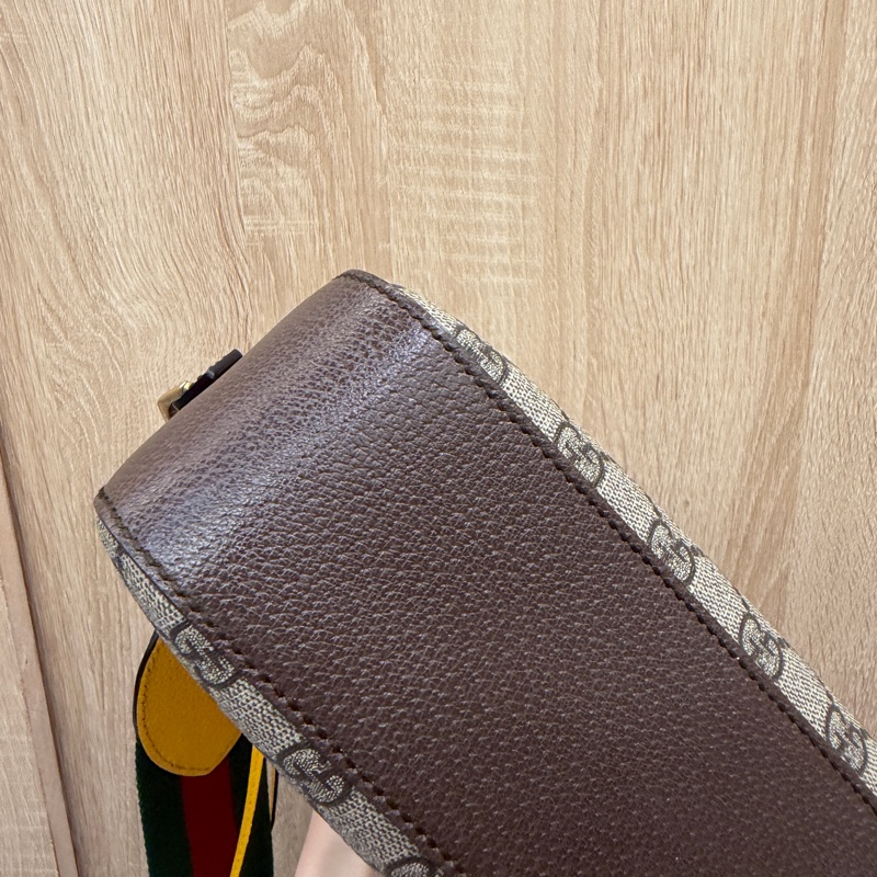 Gucci PVC咖牛皮霧金釦虎頭斜背相機包-7