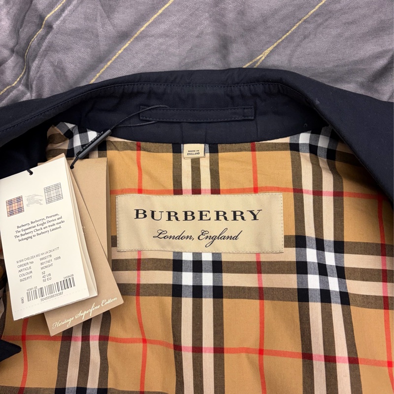 {年前限時清衣櫥啦！｝Burberry 短大衣 男款 52號 全新-4