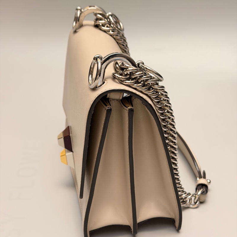 Fendi Kan I small leather shoulder bag-12