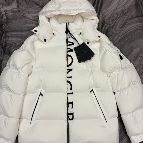{年前限時清衣櫥啦！｝Moncler 男頂級羽絨 XL號 全新