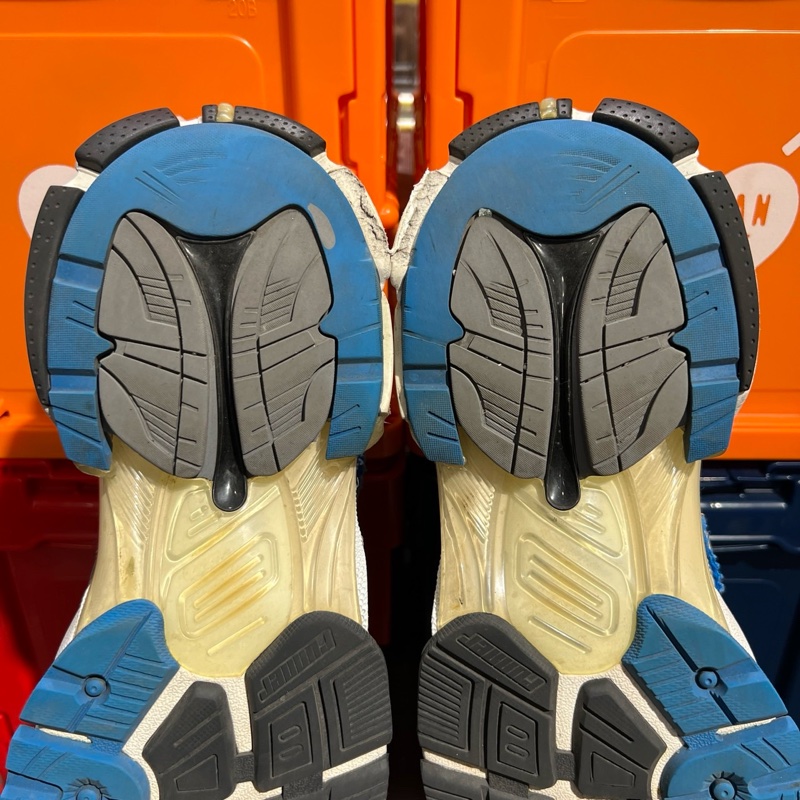 巴黎世家 Runer 藍白Eu39-6