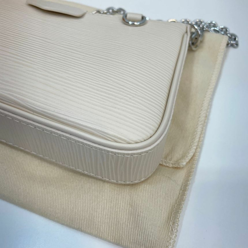 【包稅】LOUIS VUITTON M81239 Epi Easy Pouch On Strap 肩背包-5
