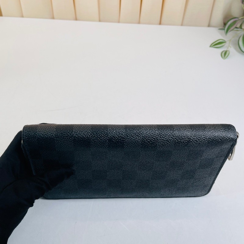 LV/路易威登  Zippy系列 經典黑色棋盤格錢包手拿包 內裡卡槽豐富 實用便捷-12