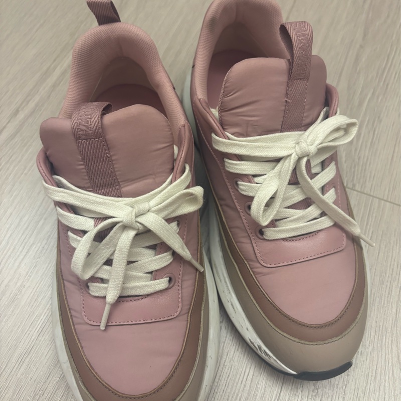 現貨商品 二手商品 Hermes 台灣愛馬仕特賣會購入 尺寸38.5 粉色運動休閒鞋-16
