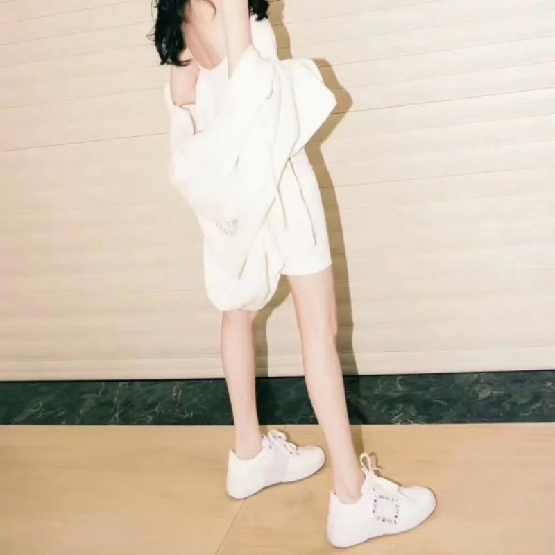 RV 鑽扣 小白鞋 #35 35.5 36 36.5 37 37.5 38 好價💰-5