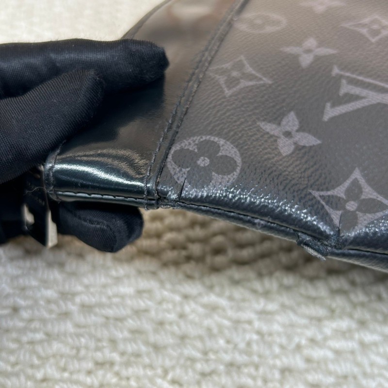 LV路易威登黑色老花洗漱包手拿包  容量大-16