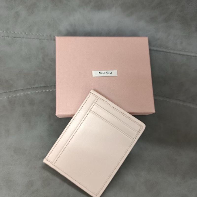 Miu Miu (5MC076) 卡包 好價 💰-1