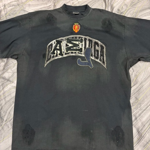 {年前限時清衣櫥啦！｝Balenciaga 男 破壞短T 全新品