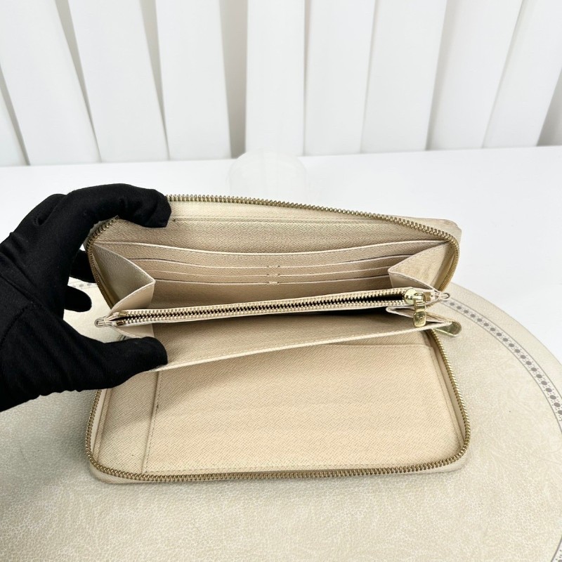 Lv路易威登 经典白色棋盘格长款拉链
钱包 手拿包 内里卡槽丰富 耐用耐造-20