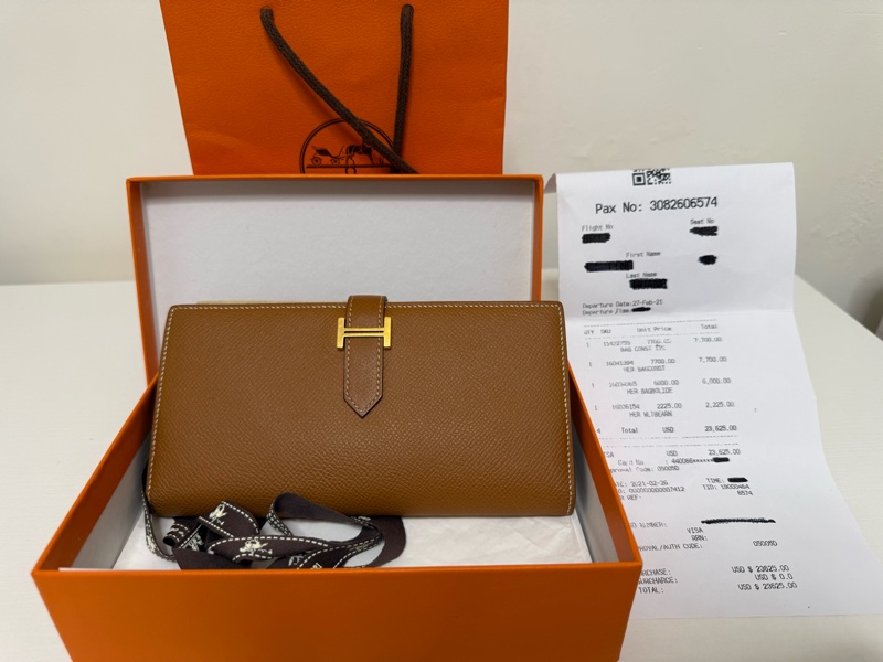 愛馬仕Bearn金棕色配金扣長夾-0