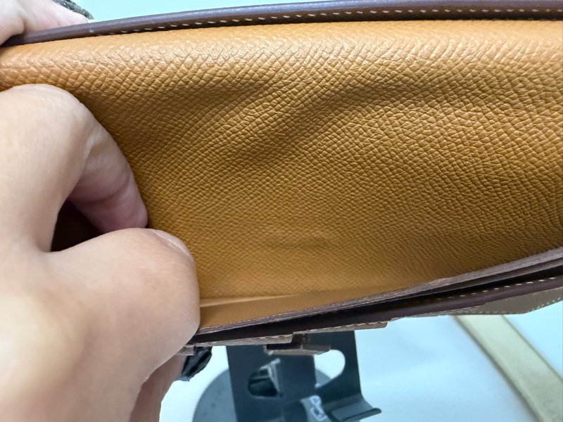 愛馬仕Bearn金棕色配金扣長夾-12